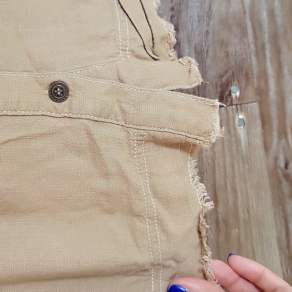 Umgee Size Small Latte Collared Button Up Tiered … - image 5